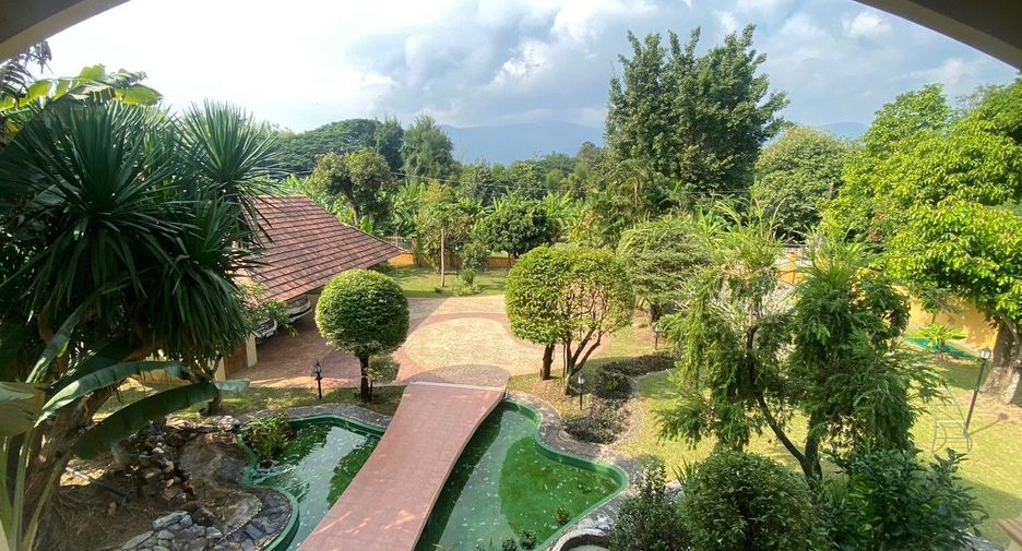 For rent 4 bedrooms house in Mueang Chiang Mai, Chiang Mai