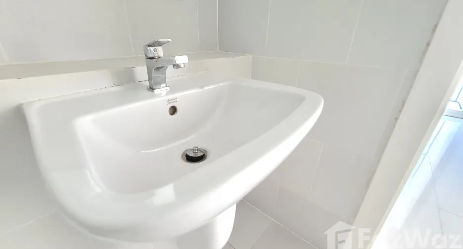 À vendre 1 chambre condo à Prawet, Bangkok