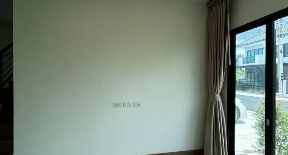 Haus zum Kauf mit 3 Zimmer in Ban Chang, Rayong