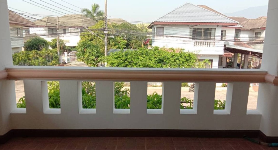 For rent 3 bedrooms house in Mueang Chiang Mai, Chiang Mai