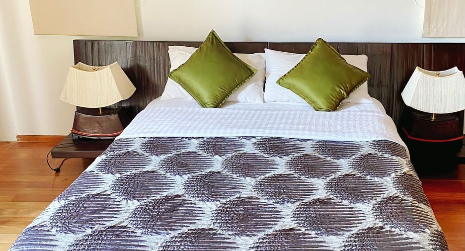 For rent 2 bedrooms apartment in Mueang Phuket, Phuket