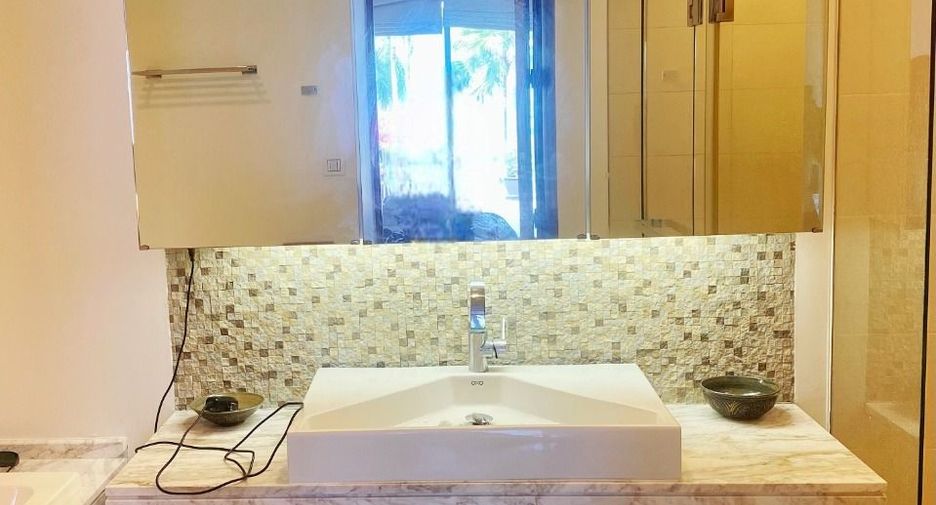 Apartamento en alquiler de 2 habitaciones en Mueang Phuket, Phuket