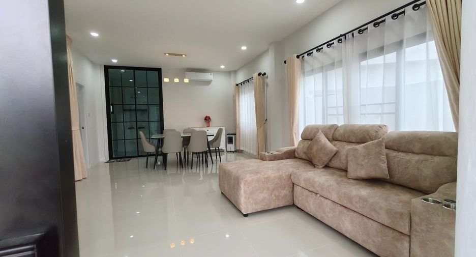 Casa en alquiler de 4 habitaciones en Saraphi, Chiang Mai
