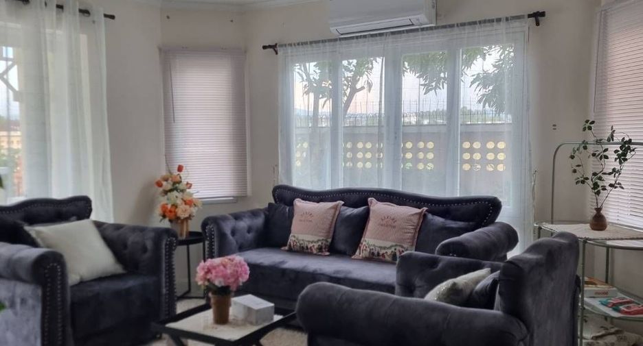 For rent 3 bedrooms house in San Sai, Chiang Mai