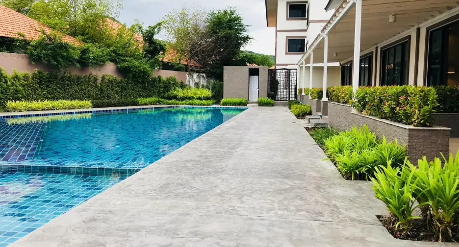 For sale 2 bedrooms townhouse in Hua Hin, Prachuap Khiri Khan