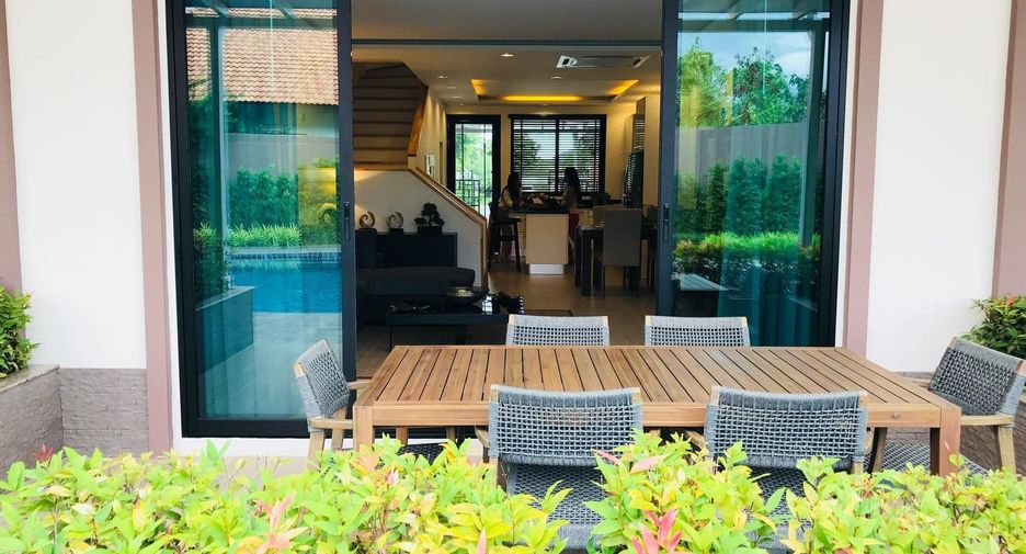 For sale 2 bedrooms townhouse in Hua Hin, Prachuap Khiri Khan