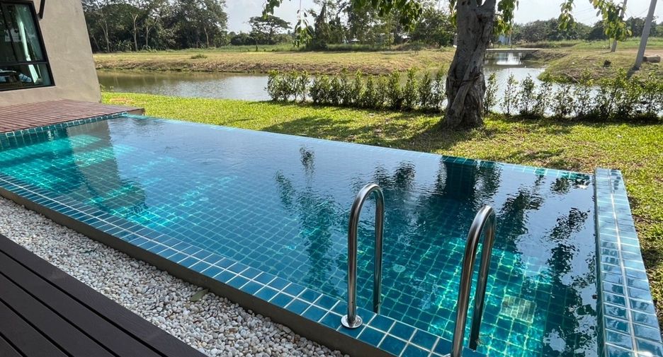 Villa zum Kauf und zur Miete mit 4 Zimmer in Saraphi, Chiang Mai