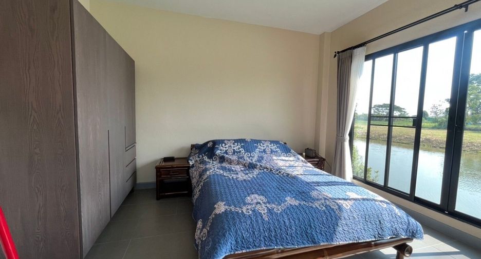 Villa zum Kauf und zur Miete mit 4 Zimmer in Saraphi, Chiang Mai