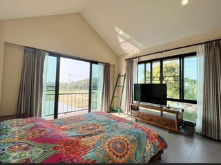 For sale and for rent 4 bedrooms villa in Saraphi, Chiang Mai