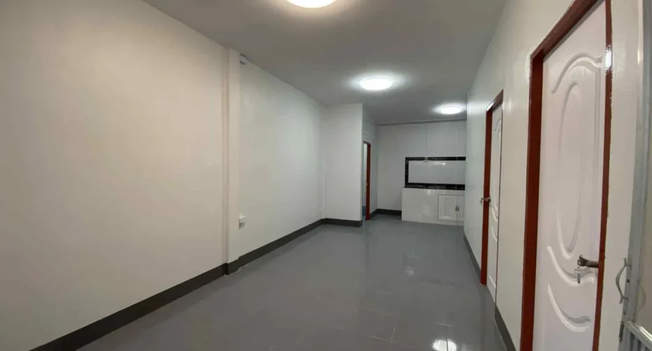 For sale 3 bedrooms townhouse in Mueang Rayong, Rayong