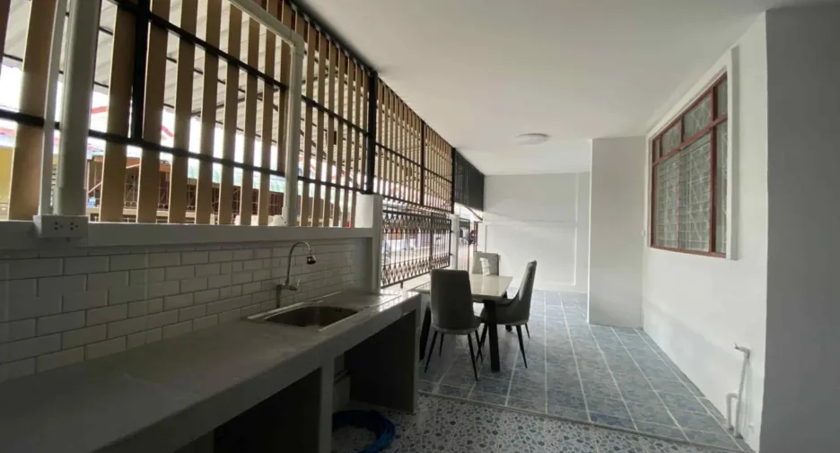 For sale 3 bedrooms townhouse in Mueang Rayong, Rayong