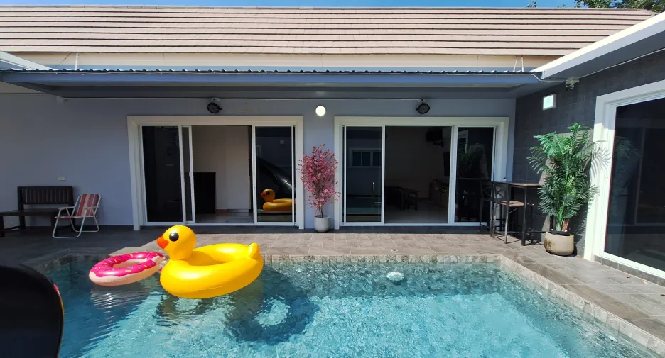 For rent 3 ベッドルーム villa in Hua Hin, Prachuap Khiri Khan