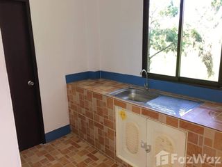 Продажа 2 спальни дом в Сарапхи, Чианг Маи