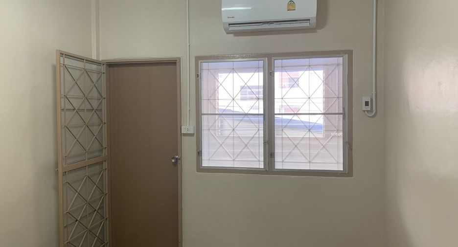 For sale 2 bedrooms townhouse in Hua Hin, Prachuap Khiri Khan