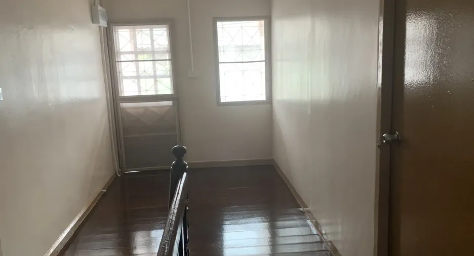 For sale 2 bedrooms townhouse in Hua Hin, Prachuap Khiri Khan