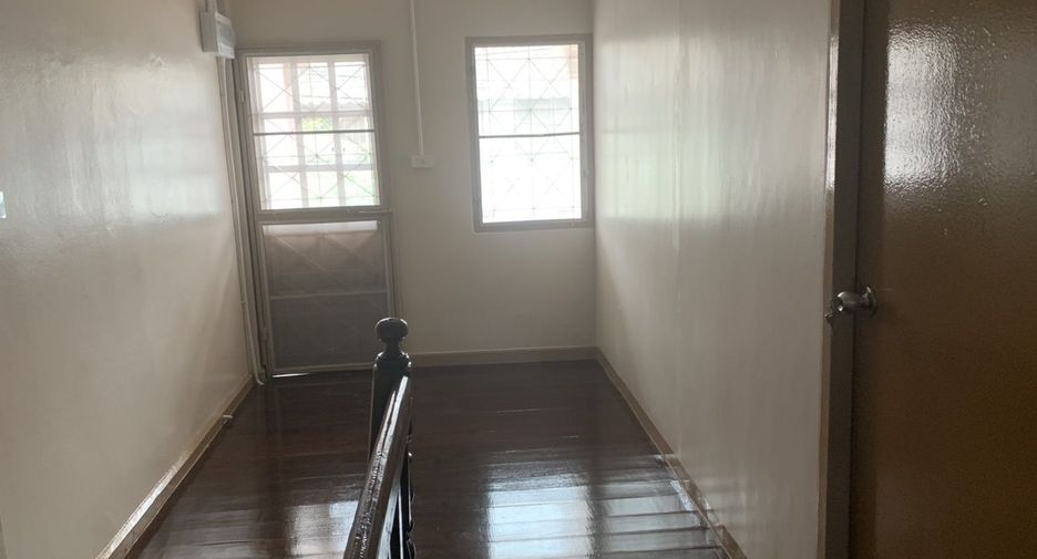 For sale 2 bedrooms townhouse in Hua Hin, Prachuap Khiri Khan