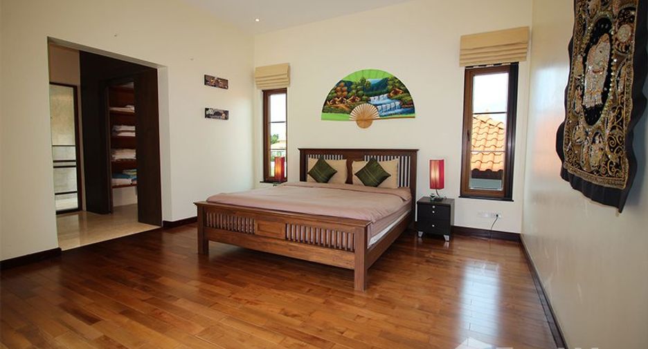À vendre 4 chambres villa à Hua Hin, Prachuap Khiri Khan