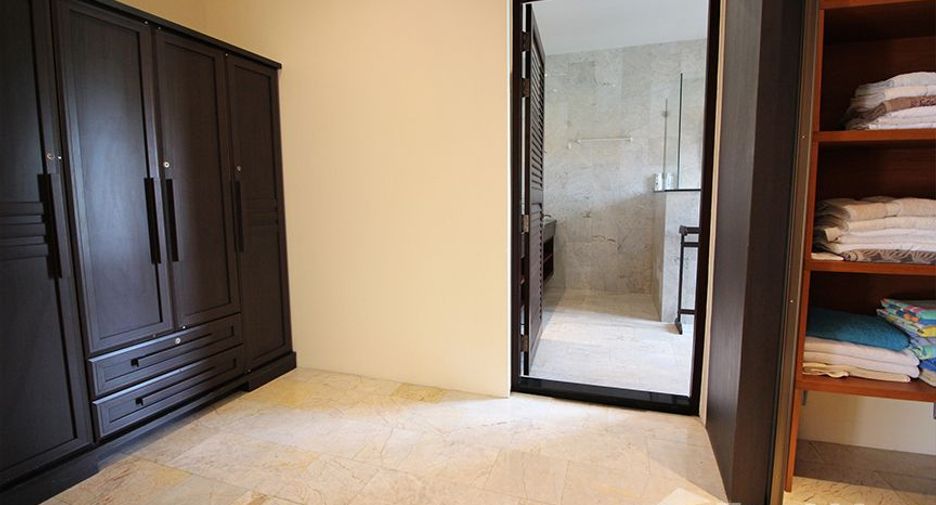 À vendre 4 chambres villa à Hua Hin, Prachuap Khiri Khan