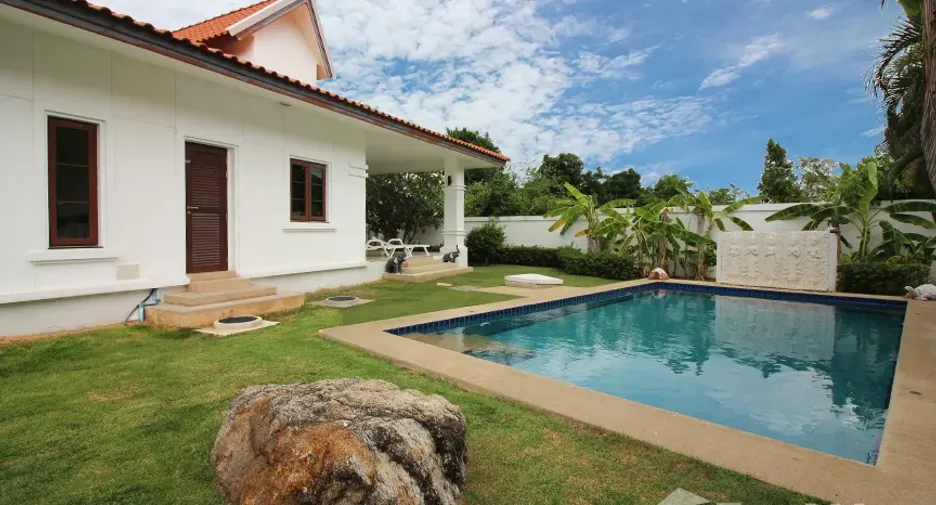 À vendre 4 chambres villa à Hua Hin, Prachuap Khiri Khan