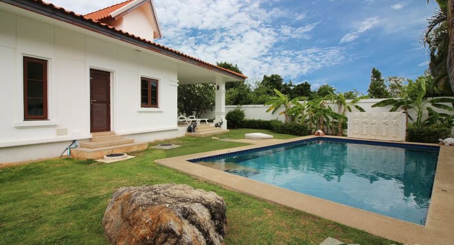 Villa zum Kauf mit 4 Zimmer in Hua Hin, Prachuap Khiri Khan