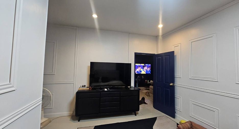 For sale 3 bedrooms house in Hua Hin, Prachuap Khiri Khan