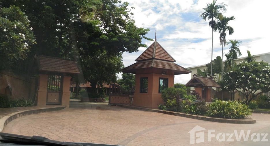 For sale 3 bedrooms villa in Mueang Chiang Mai, Chiang Mai