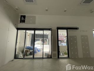 For sale and for rent 10 bedrooms retail Space in Khan Na Yao, Bangkok
