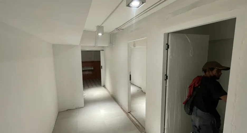 For sale and for rent 10 bedrooms retail Space in Khan Na Yao, Bangkok