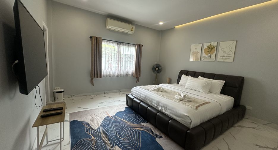 For rent 6 bedrooms villa in Saraphi, Chiang Mai
