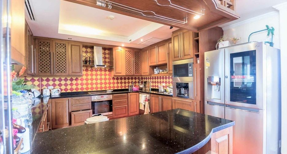 For sale 2 bedrooms condo in Cha Am, Phetchaburi