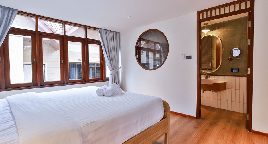 For sale 6 bedrooms villa in Mueang Krabi, Krabi