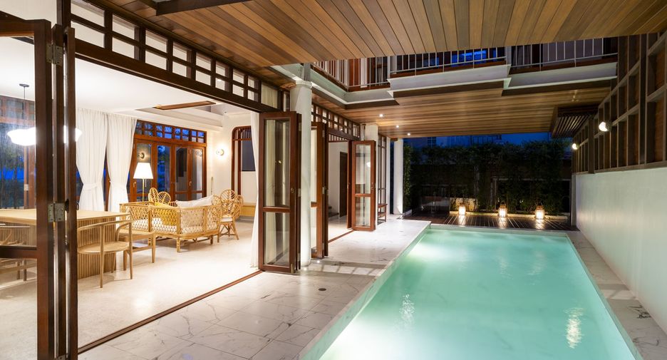 For sale 6 bedrooms villa in Mueang Krabi, Krabi