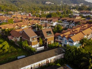 For sale 6 bedrooms villa in Mueang Krabi, Krabi
