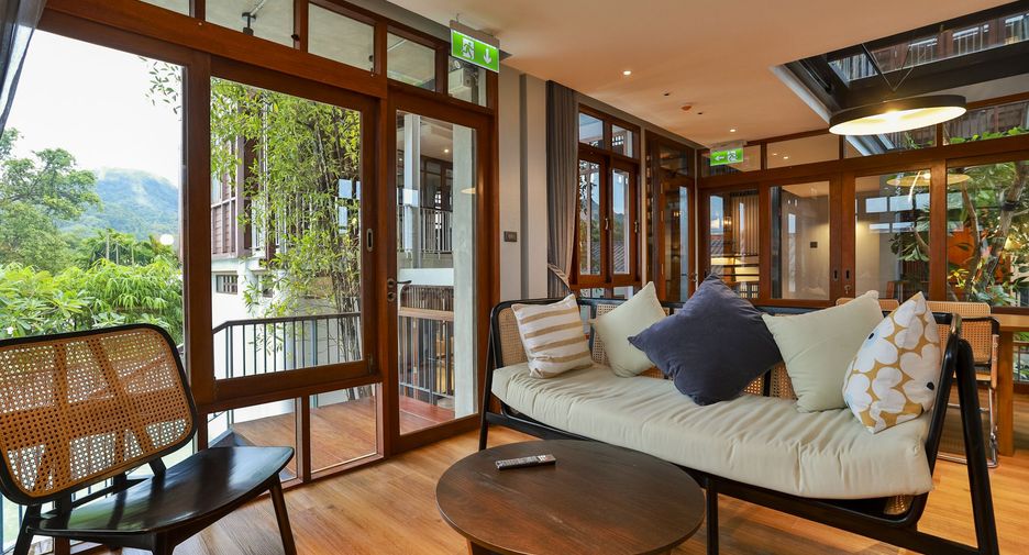 For sale 6 bedrooms villa in Mueang Krabi, Krabi