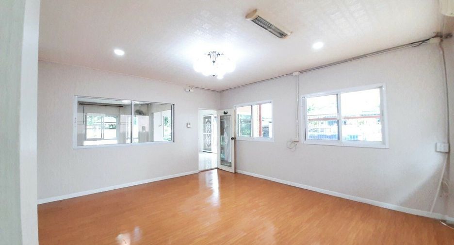 For sale 5 bedrooms house in Bueng Kum, Bangkok