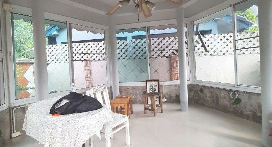 For sale 5 bedrooms house in Bueng Kum, Bangkok