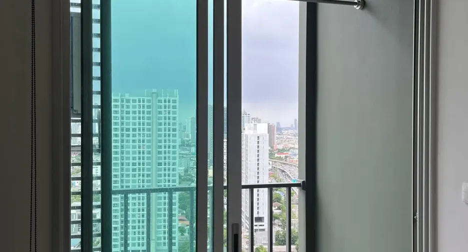 For sale 1 bed condo in Chom Thong, Bangkok