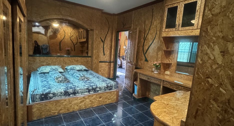 À vendre 3 chambres maison à Bang Lamung, Chonburi