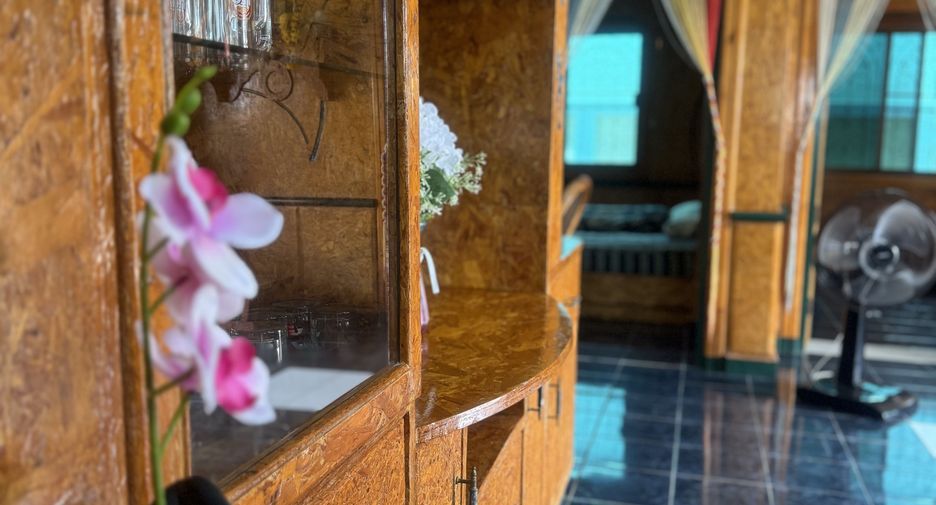 À vendre 3 chambres maison à Bang Lamung, Chonburi