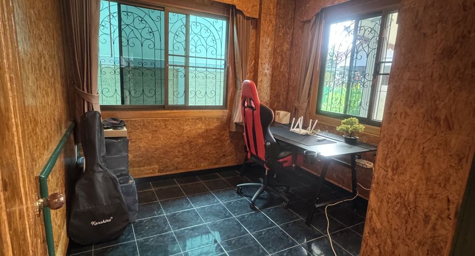 À vendre 3 chambres maison à Bang Lamung, Chonburi