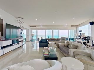ขาย และ ให้เช่า 4 ห้องนอน คอนโด ใน นาจอมเทียน, พัทยา
