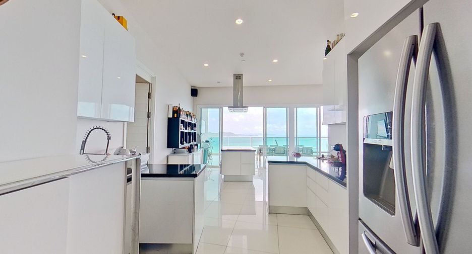 À vendre et à louer 4 chambres condo à Na Jomtien, Pattaya