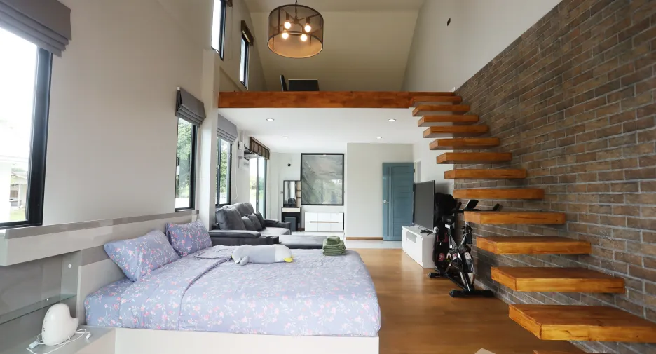 For rent 4 bedrooms villa in Hua Hin, Prachuap Khiri Khan