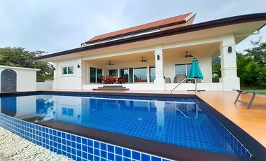 Villa en venta y en alquiler de 4 habitaciones en Hua Hin, Prachuap Khiri Khan