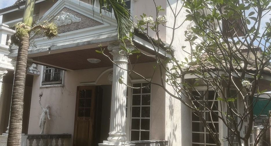 For sale 3 bedrooms house in Don Mueang, Bangkok