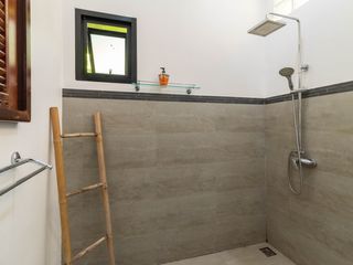 出租 公寓 独立屋 在 苏梅岛, 素叻