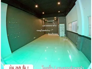 For rent 3 bedrooms townhouse in Mueang Chiang Mai, Chiang Mai