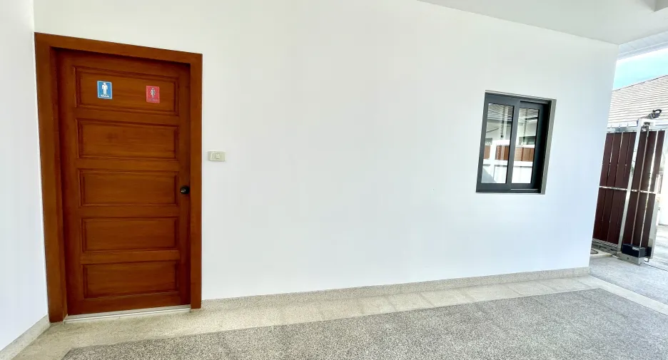For sale 5 bedrooms villa in Hua Hin, Prachuap Khiri Khan
