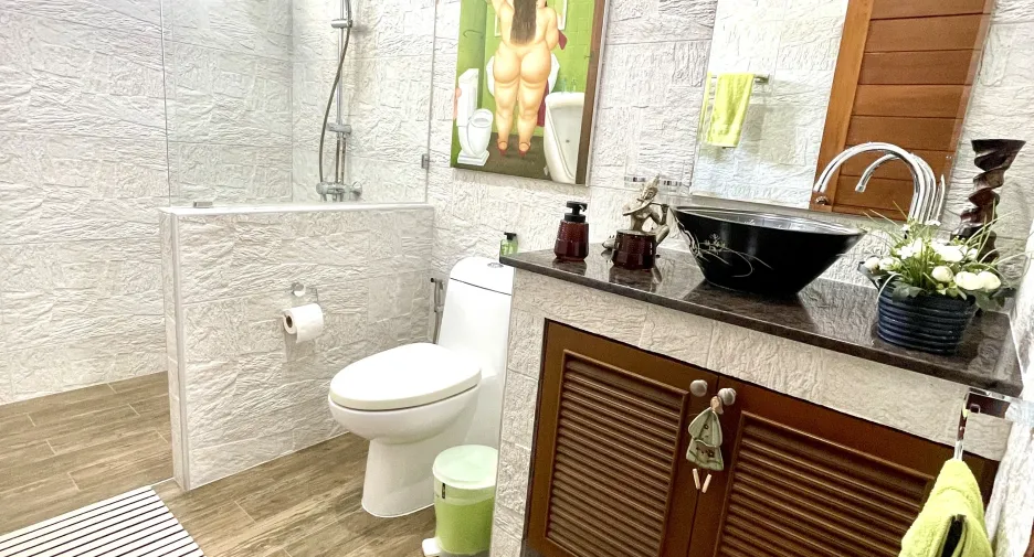 For sale 5 bedrooms villa in Hua Hin, Prachuap Khiri Khan