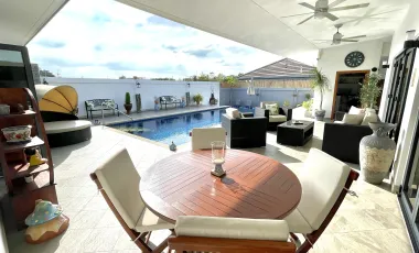 For sale 5 bedrooms villa in Hua Hin, Prachuap Khiri Khan